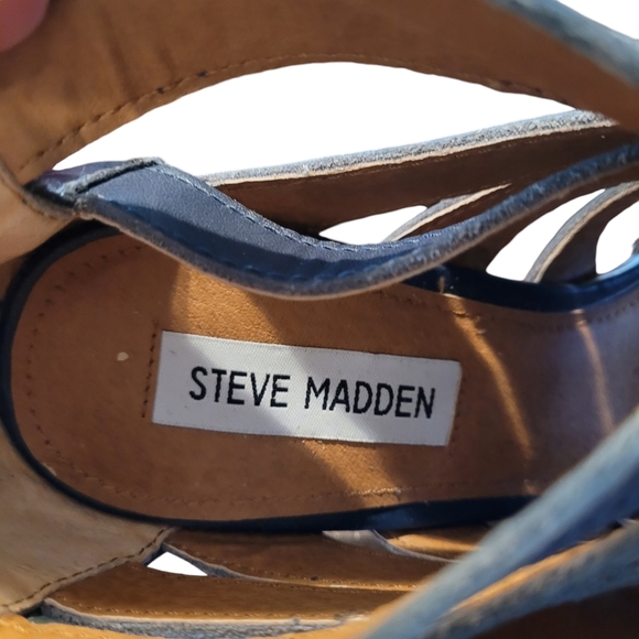 Steve Madden Vendetta navy cage booties  - 8.        G - Picture 7 of 8